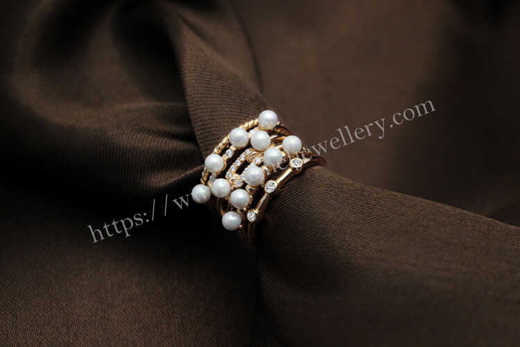fashionable design for pearl ring.jpg