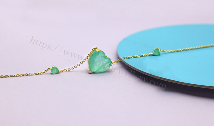 two size heart simple necklace.jpg