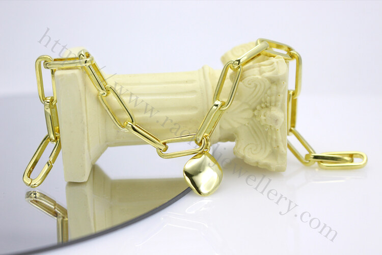 Customized solid gold paperclip chain bracelet.jpg