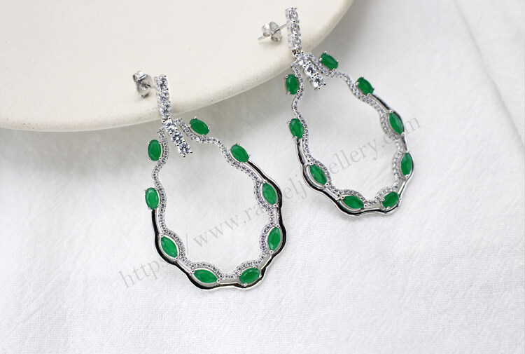 Customized Green gemstone stud earrings.jpg