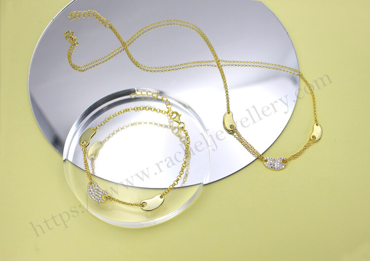 Wholesale lucky bean necklace.jpg