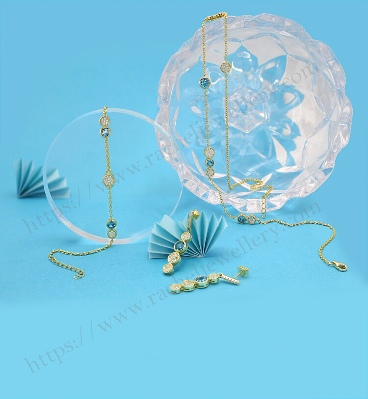 China aquamarine gemstone necklace.jpg