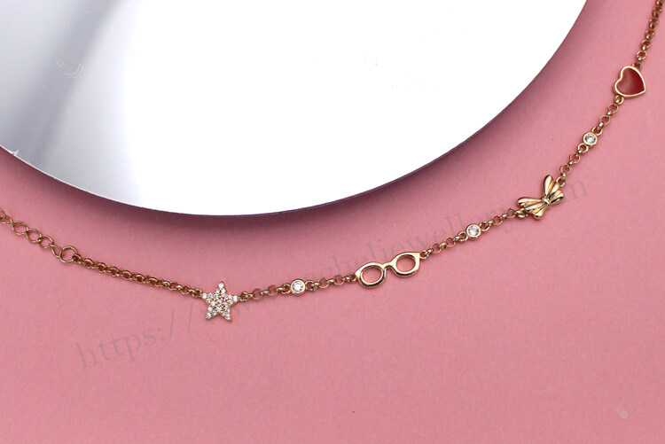 Customized cute rose gold bracelet.jpg