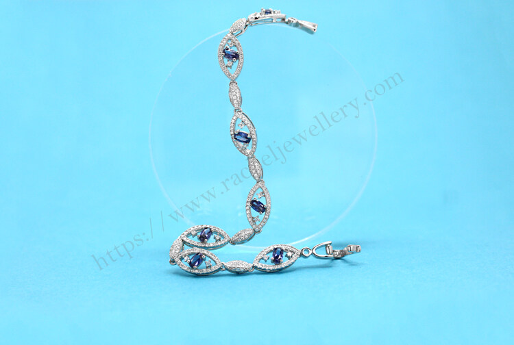 Wholesale blue tanzanite bracelet.jpg