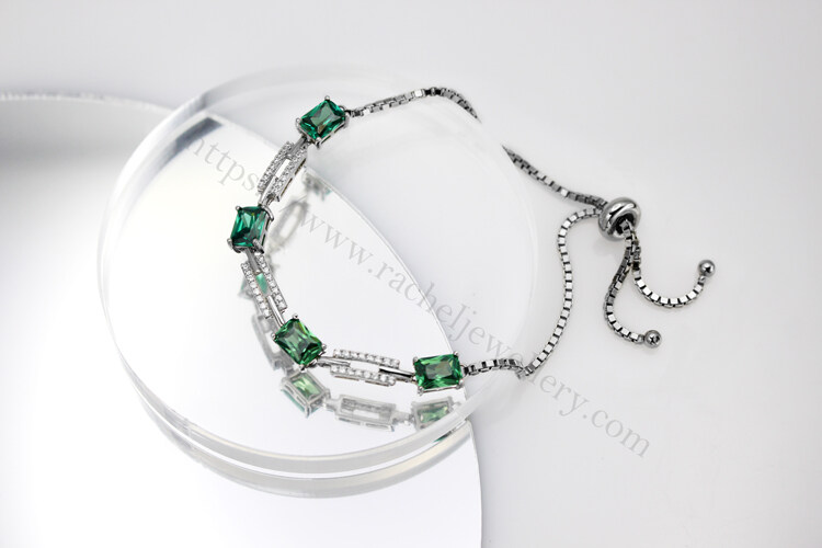 China light green stone bracelet.jpg