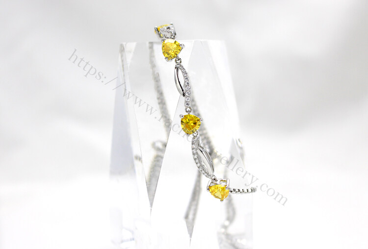 Wholesale yellow gemstone bracelet.jpg