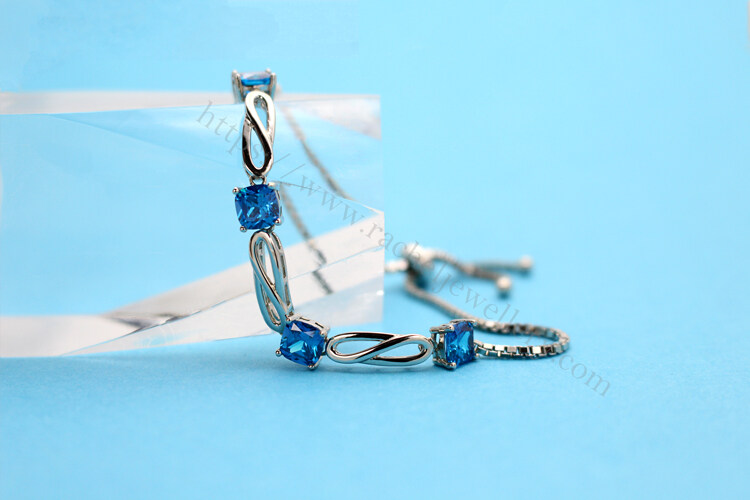 Swiss blue topaz bracelet suppliers.jpg