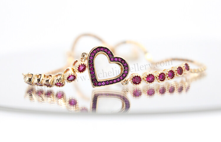 Mother of pearl heart bracelet manufacturers.jpg