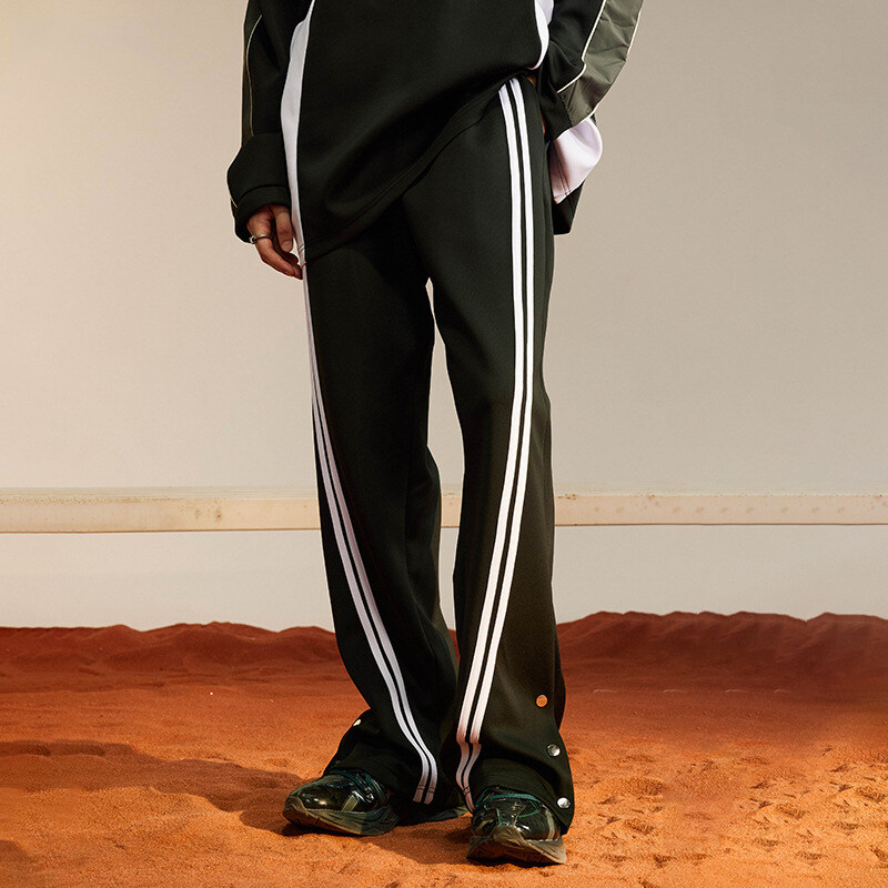 Cusrom Stripe Open Leg Men Sweatpants