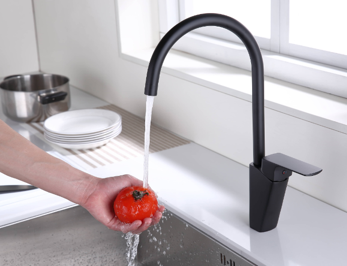 Round Tube Kitchen Faucet