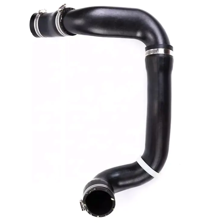 Intercooler Replacement Whosale Coolant radiator hose LR002589 for land rover