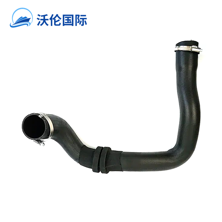 Radiator HOSE LR066436 DISCOVERY SPORT & RANGE ROVER EVOQUE 2.2 DIESEL INTERCOOLER TURBO HOSE