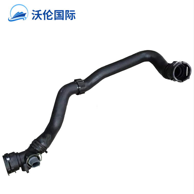 2015-2018 Porsche Macan 2.0L Lower Radiator Coolant Hose 95B121109F