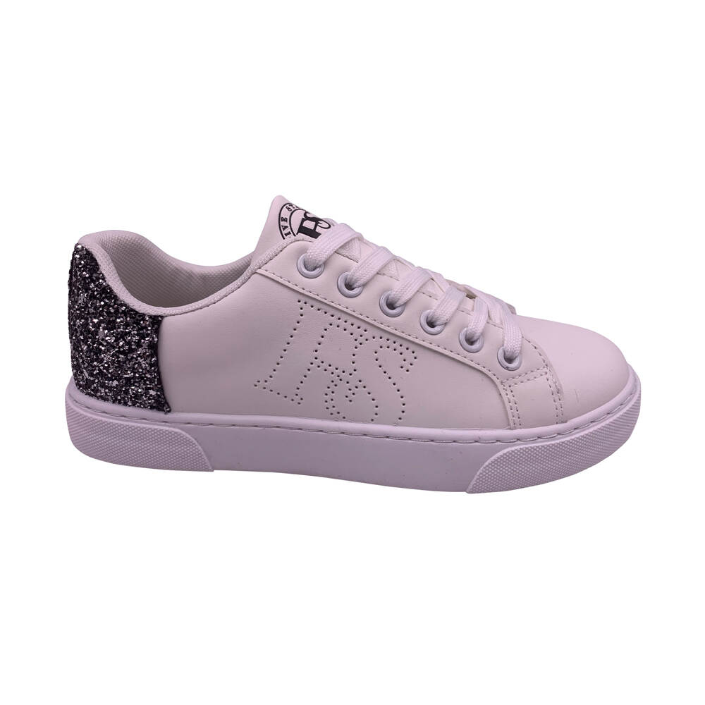 Sneaker manufacturer latest sport casual shoes