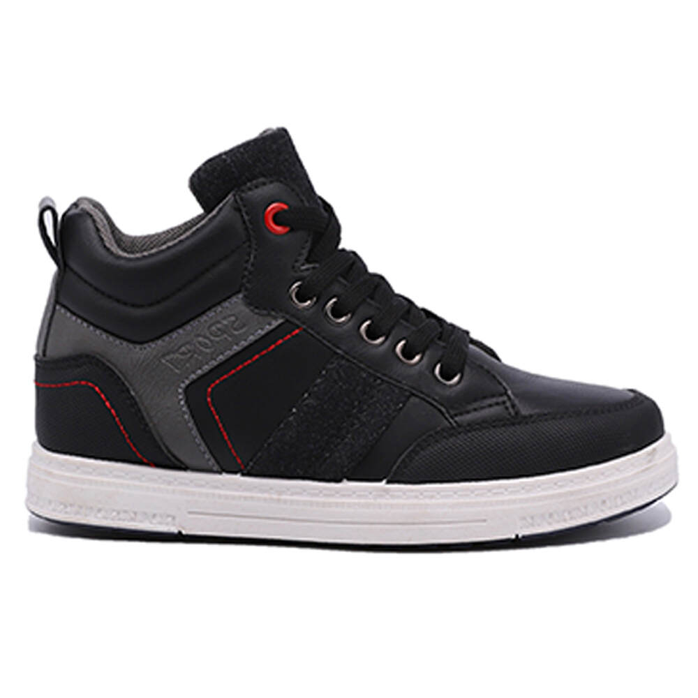 OEM Slip Resistance Sport Shoes manufacturer