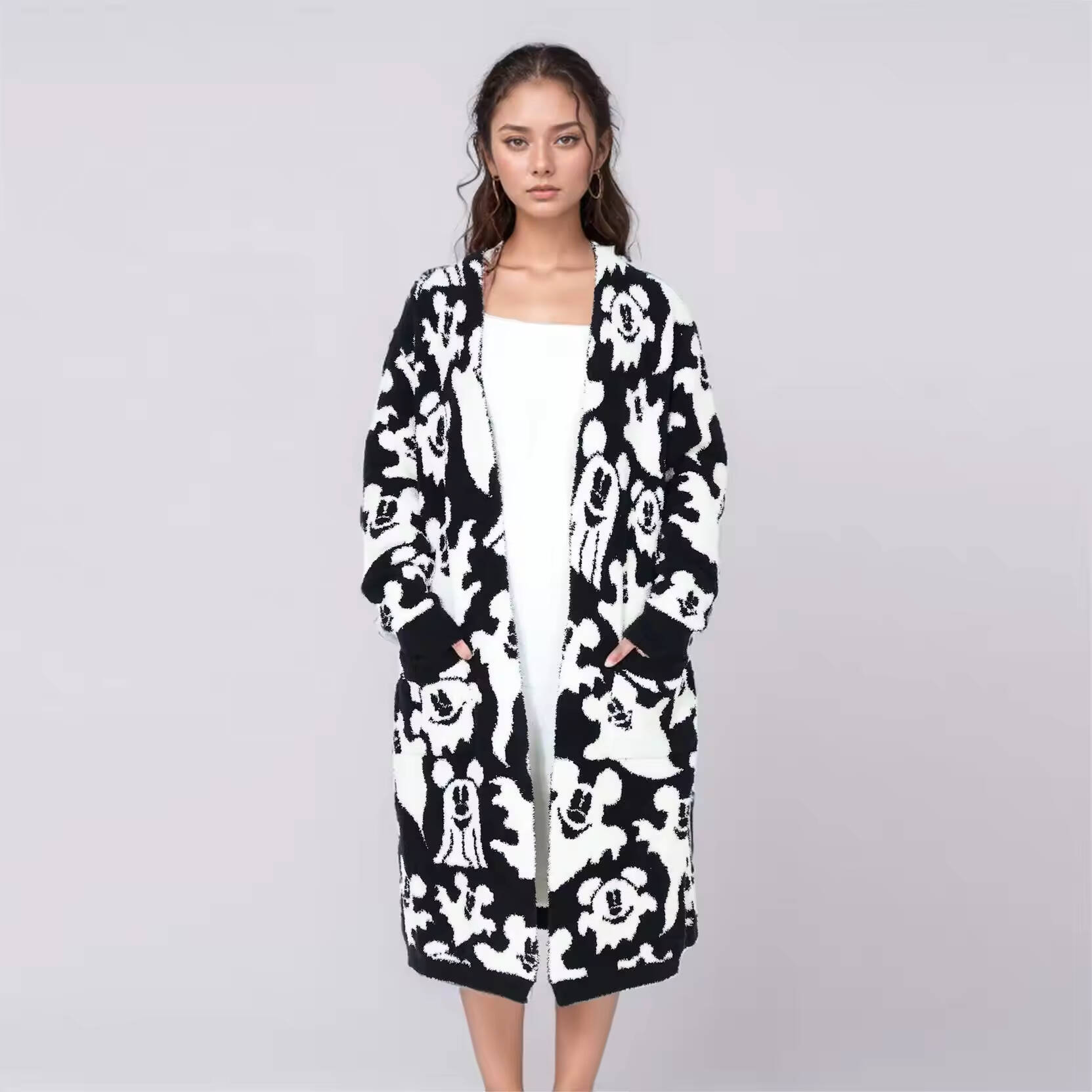 High Quality Customized Full Sleeve Knee Length Pajamas Sleepwear Set for Women Wholesale