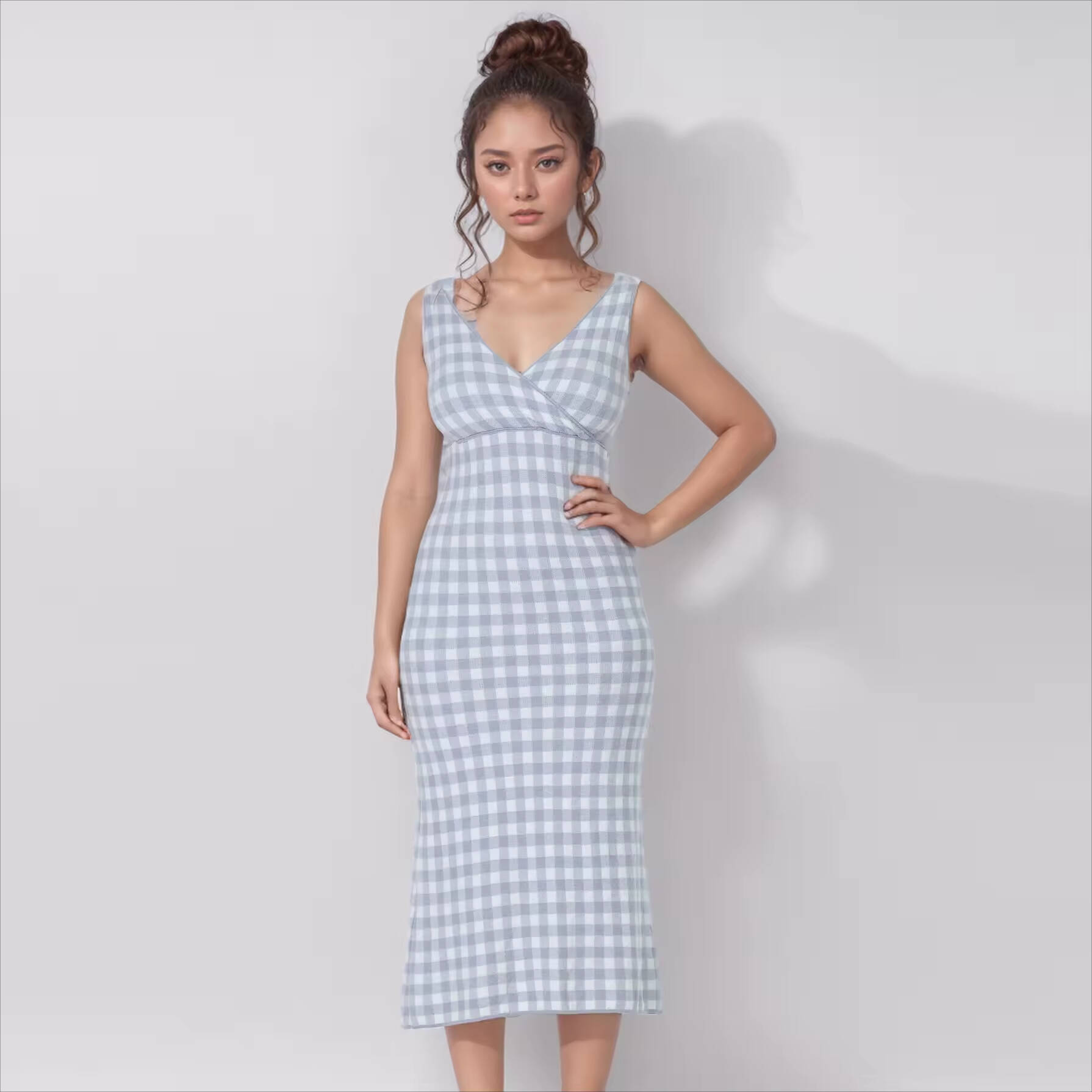 Pajamas Factory Price High Quality Gray and White Checkered 100% Polyester Knitted Pajamas Dress Use in Home Pajamas