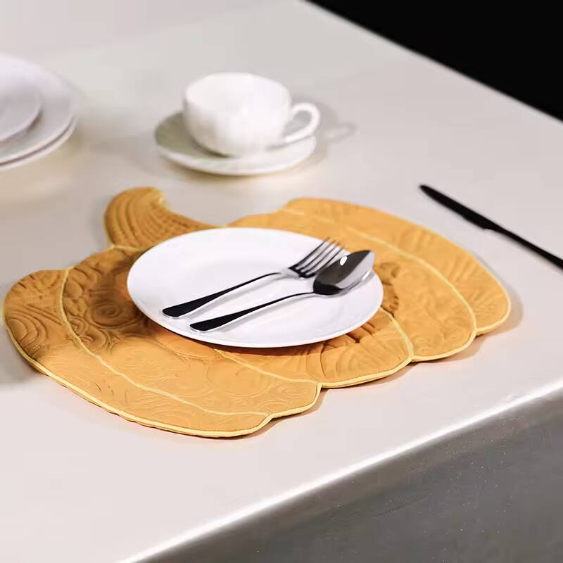 Source factory cute 100% Polyester Placemat for dining room