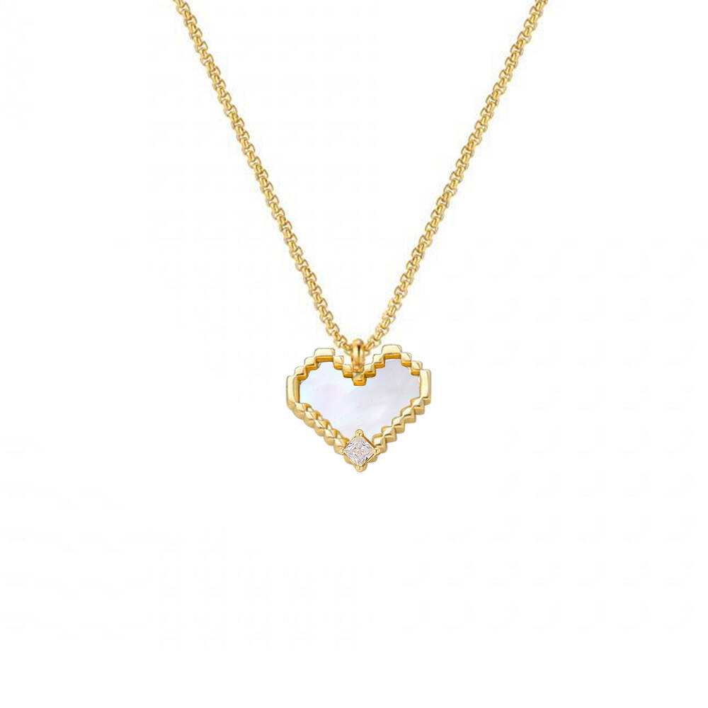 New Design Mother of Pearl Heart Necklace with Zircon