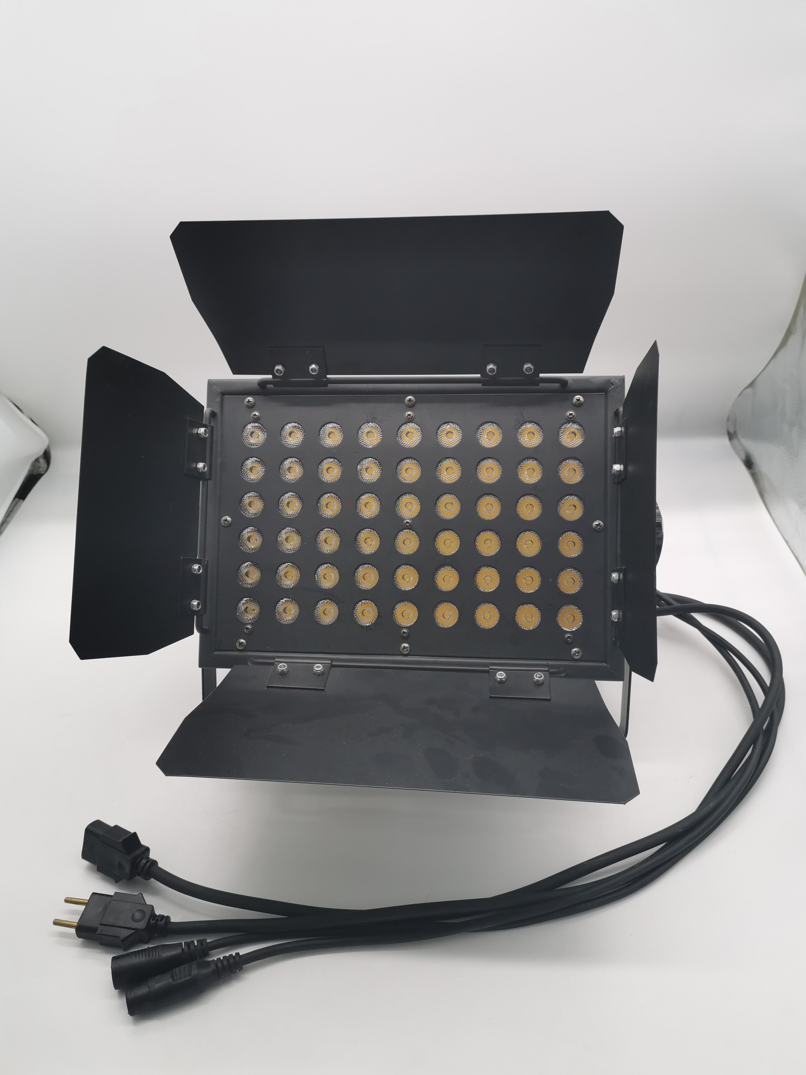 54 PCS 3W Non-Waterproof LED PAR – Rectangle Housing