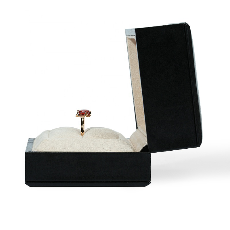 Jewelry leahther Box Pendant Box Package Of Necklace