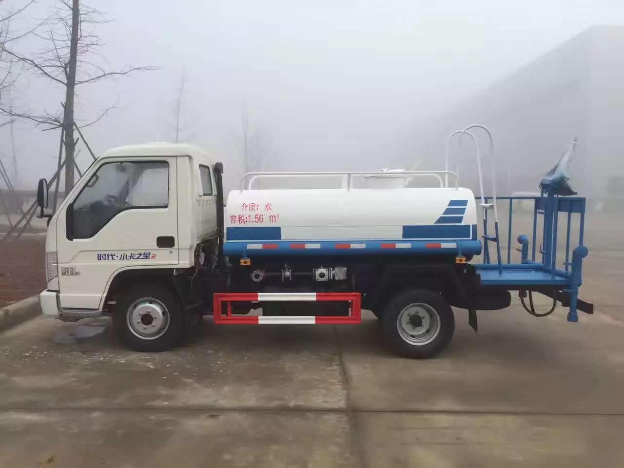 water cart truck for sale ,water delivery trucks for sale