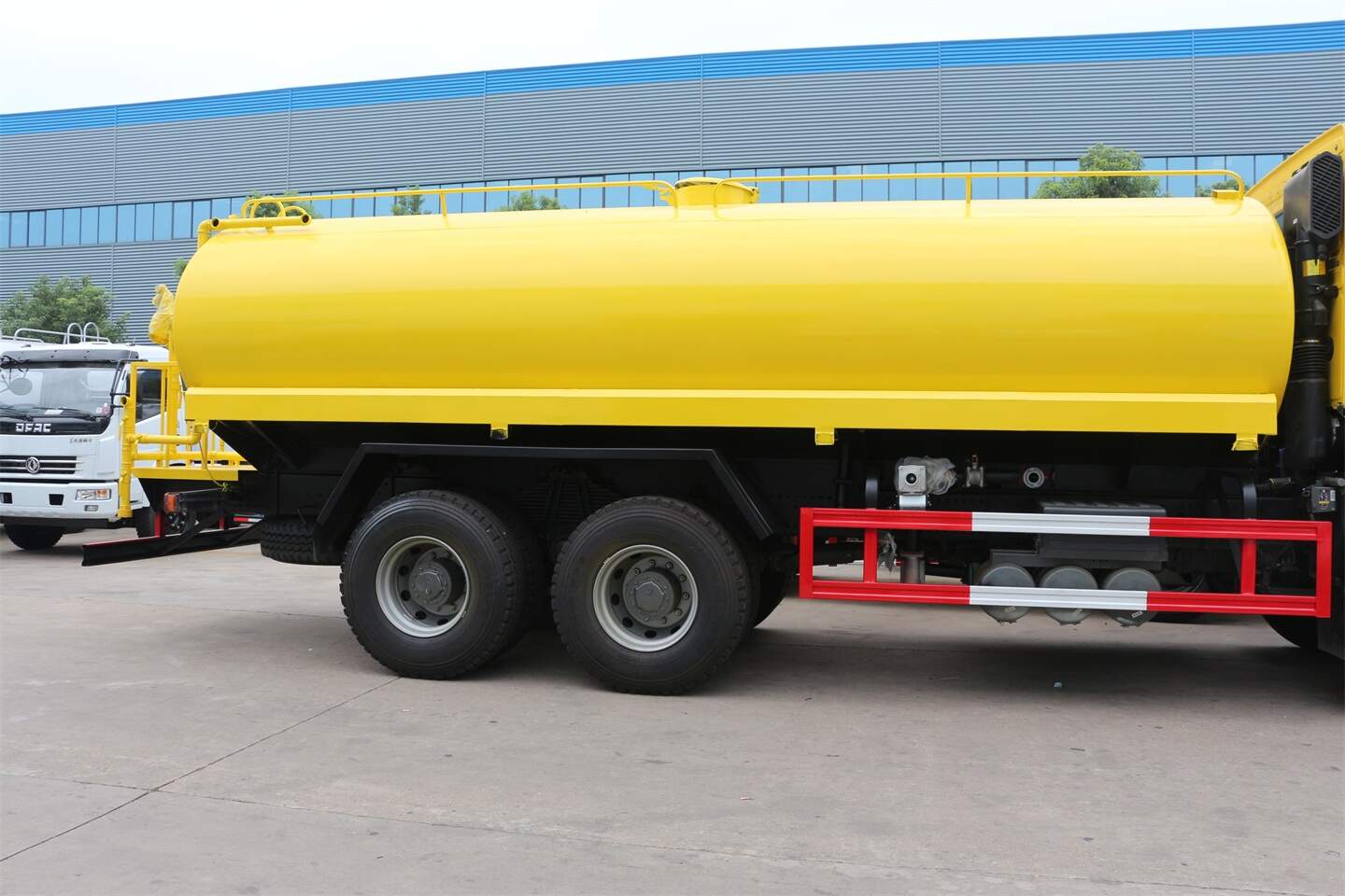 dust control water truck for sale ,dust water truck