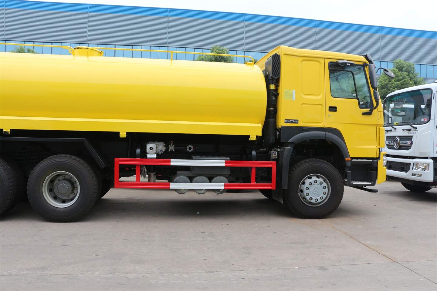 dust control water truck for sale ,dust water truck