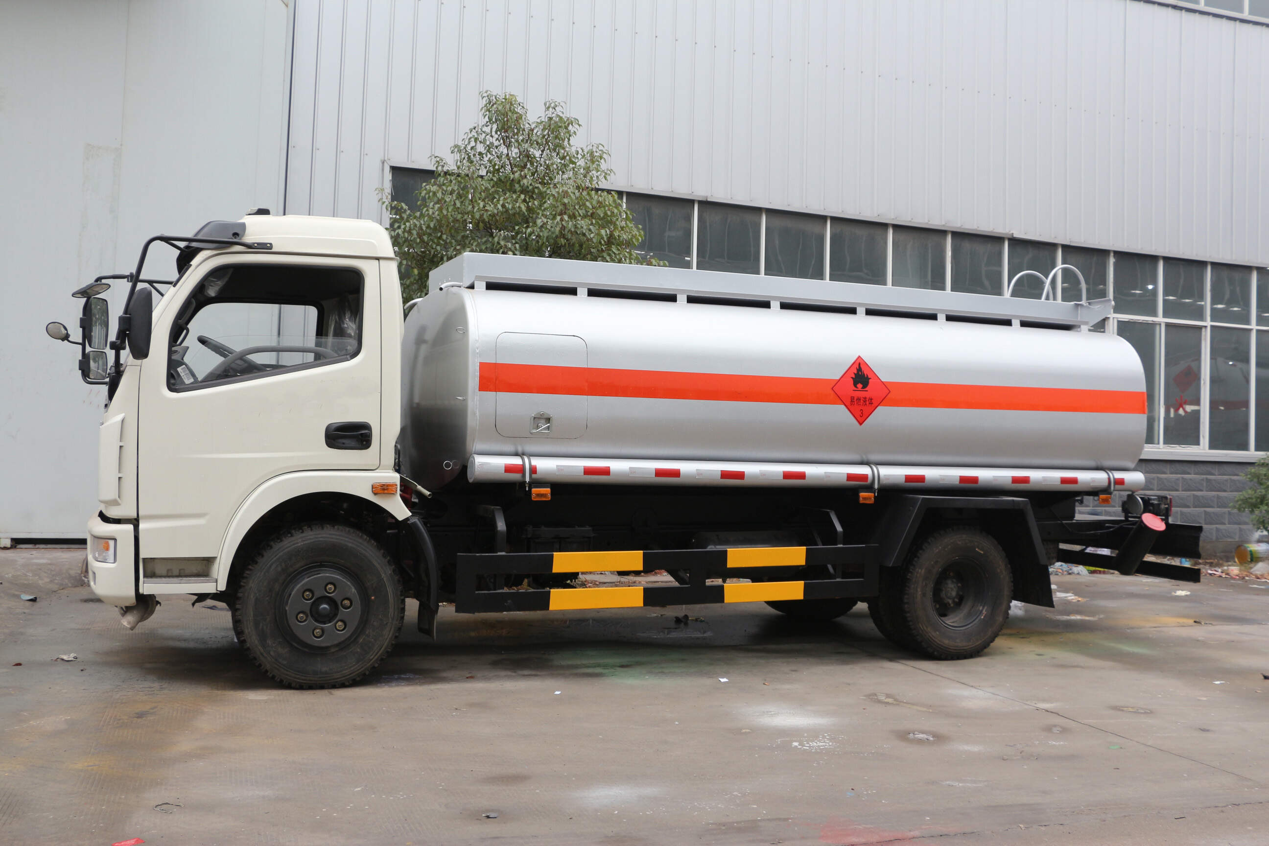 china small fuel delivery trucks, fuel cell truck china