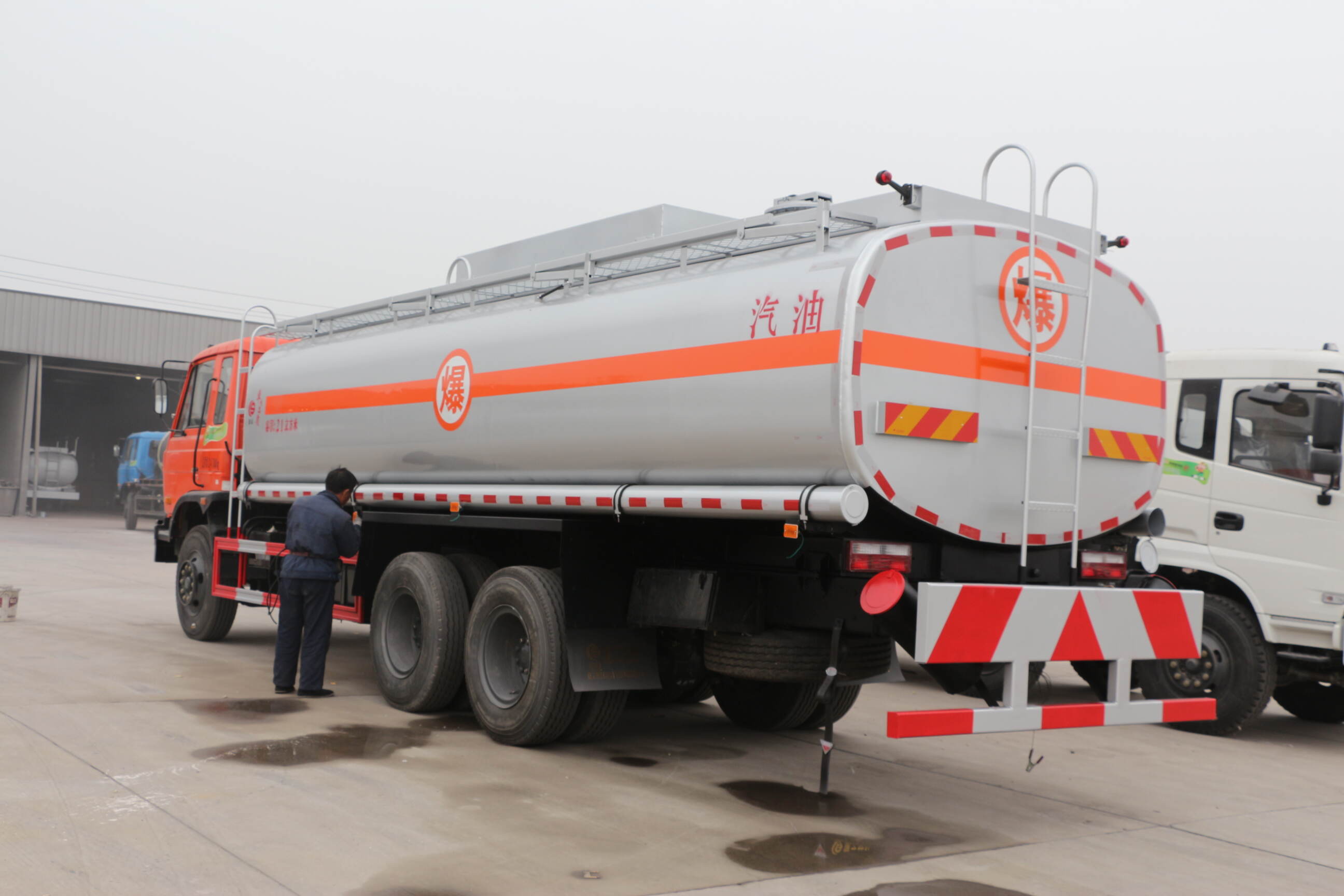 wholesale fuel tank truck ,wholesale fuel truck