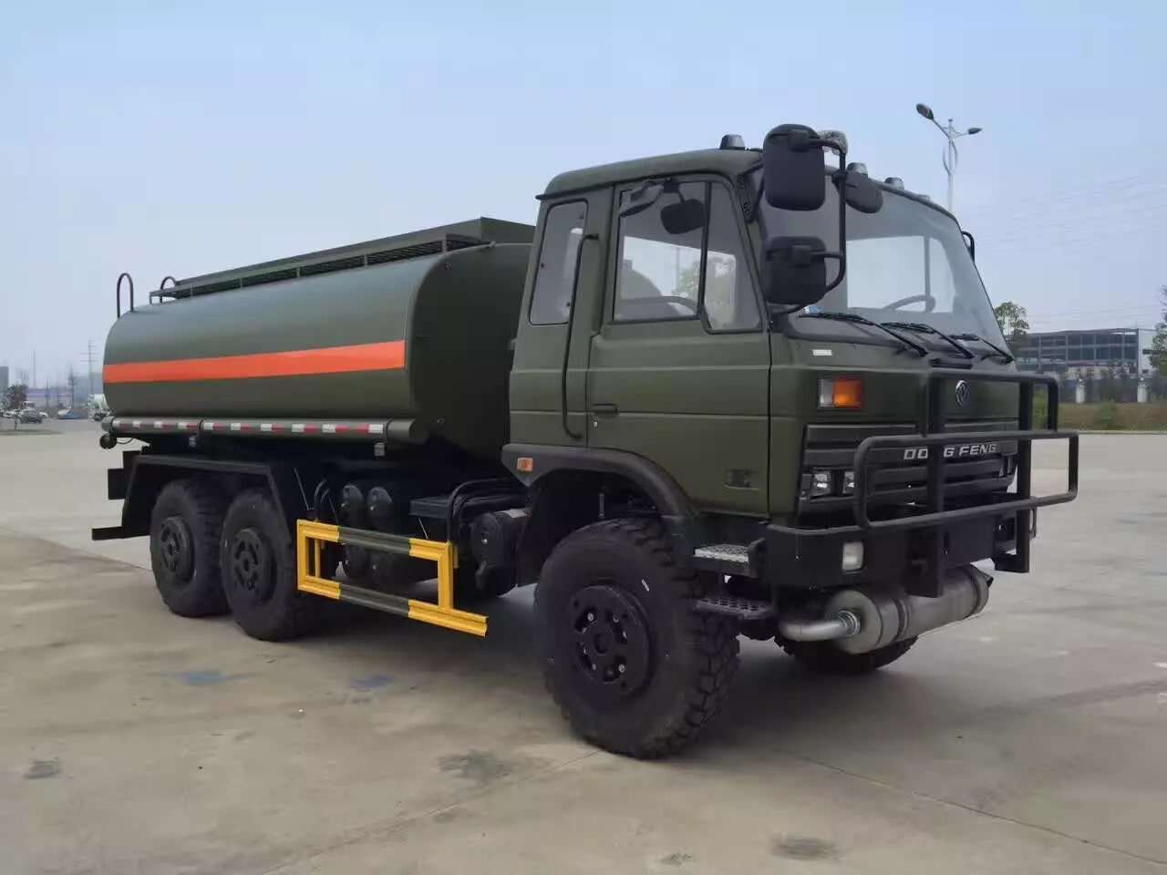 Dongfeng 6x6 all wheel drive fuel dispenser truck for sale