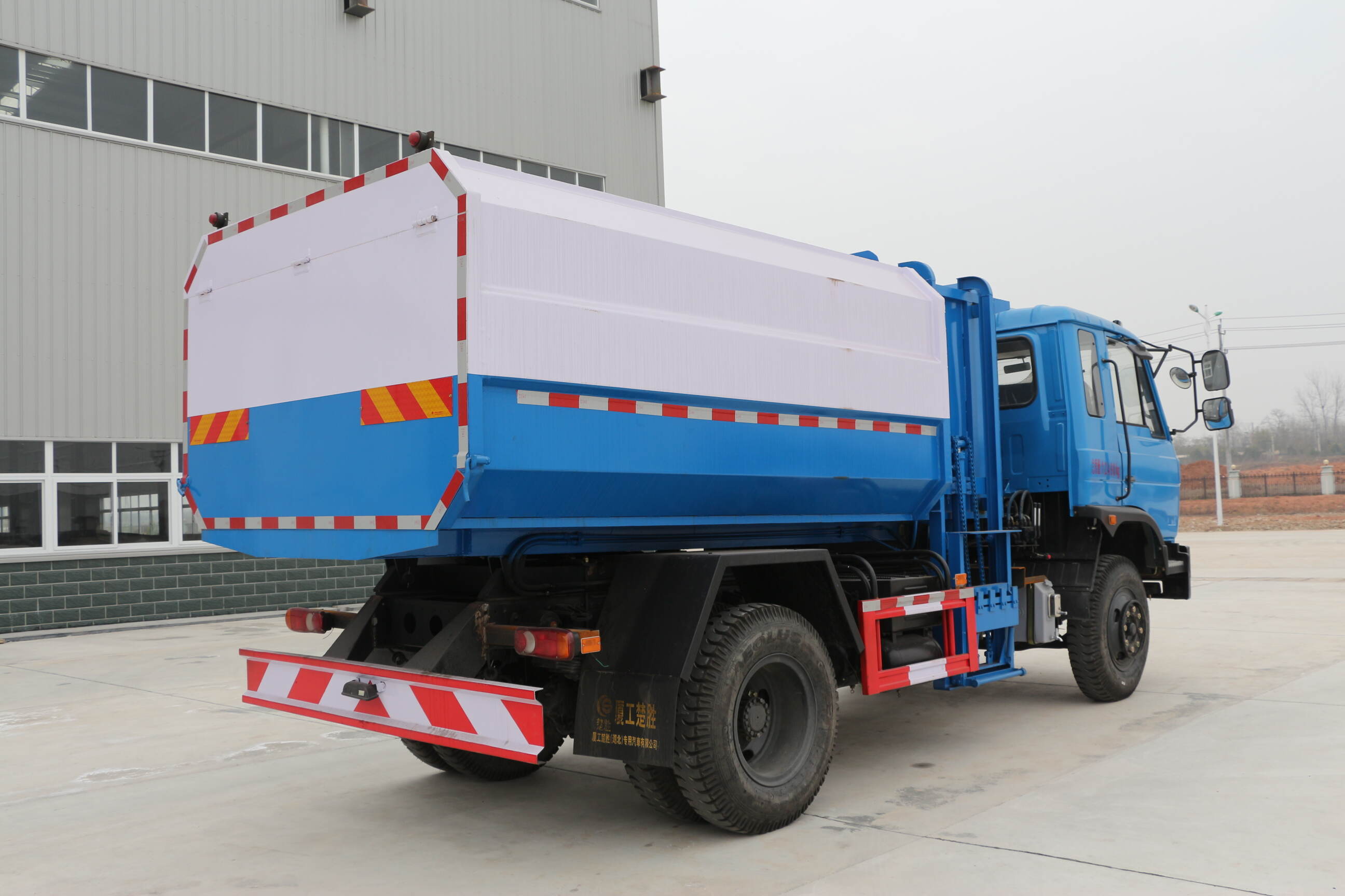 garbage trucks side loader, garbage trucks with side loaders