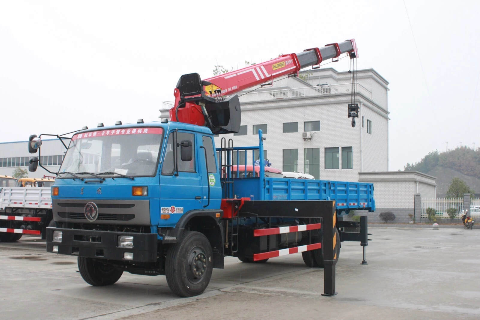 construction truck with crane,tow truck with crane