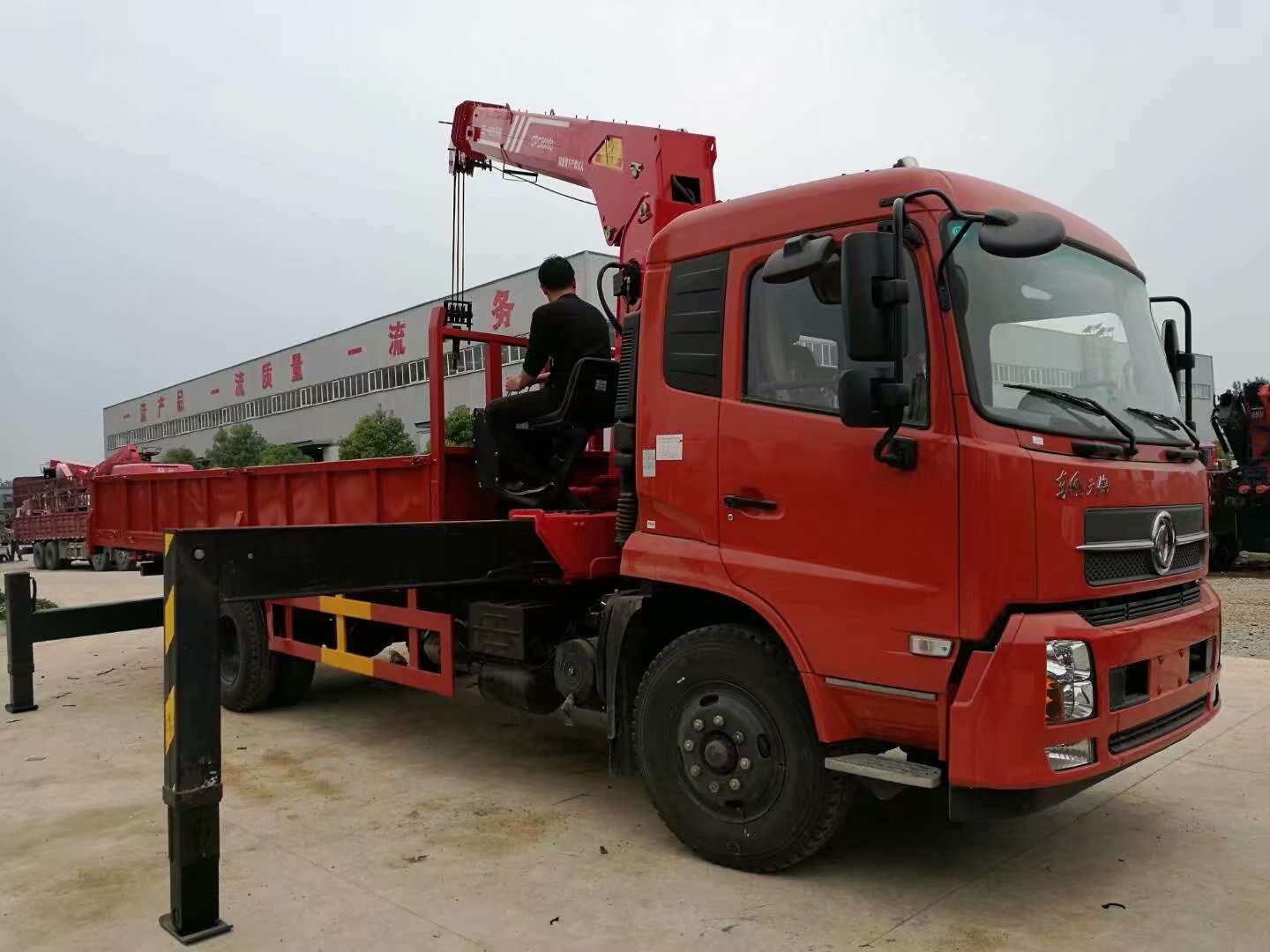 flatbed pickup truck with crane ,flatbed service truck with crane