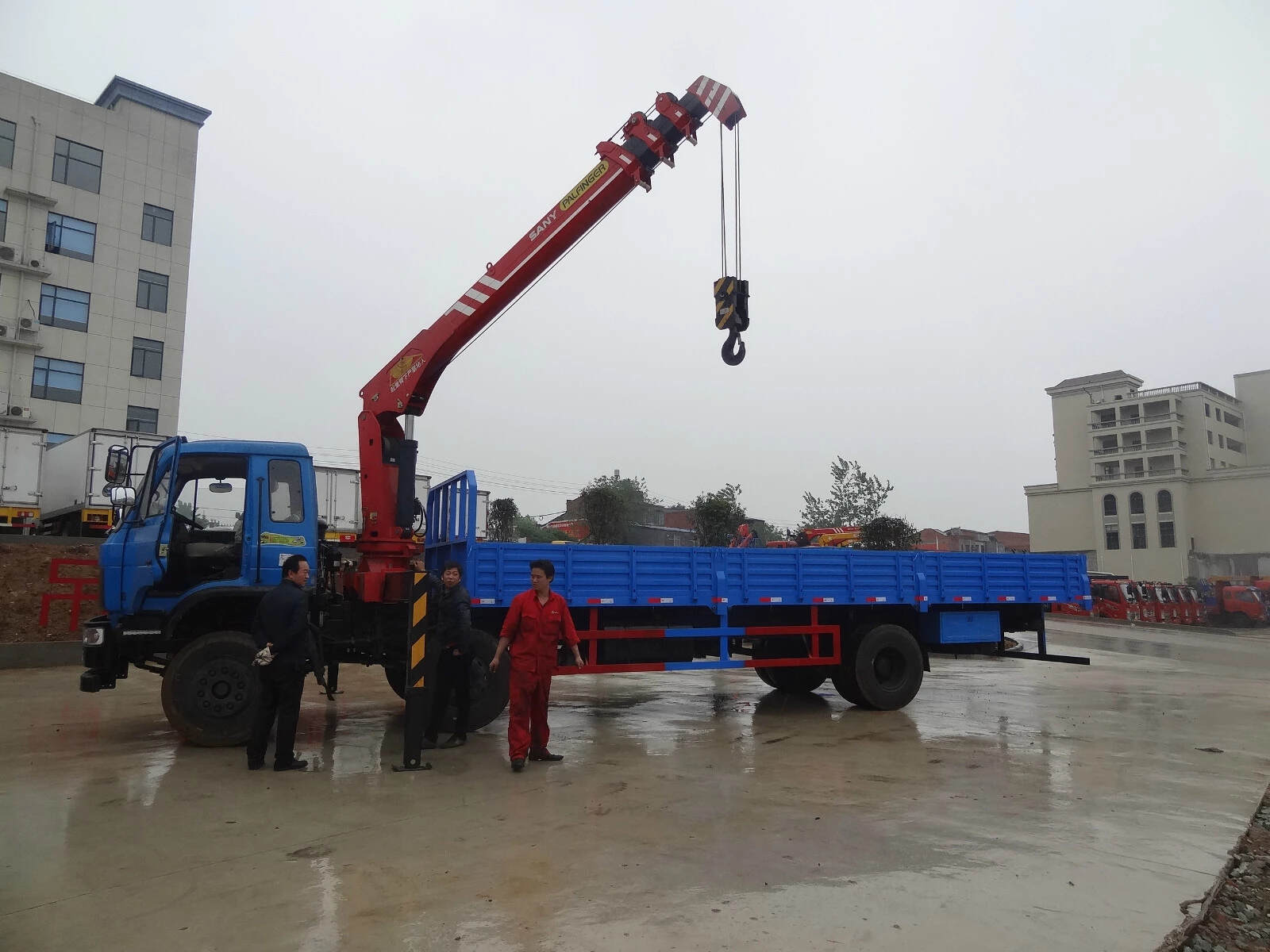 flatbed with crane truck