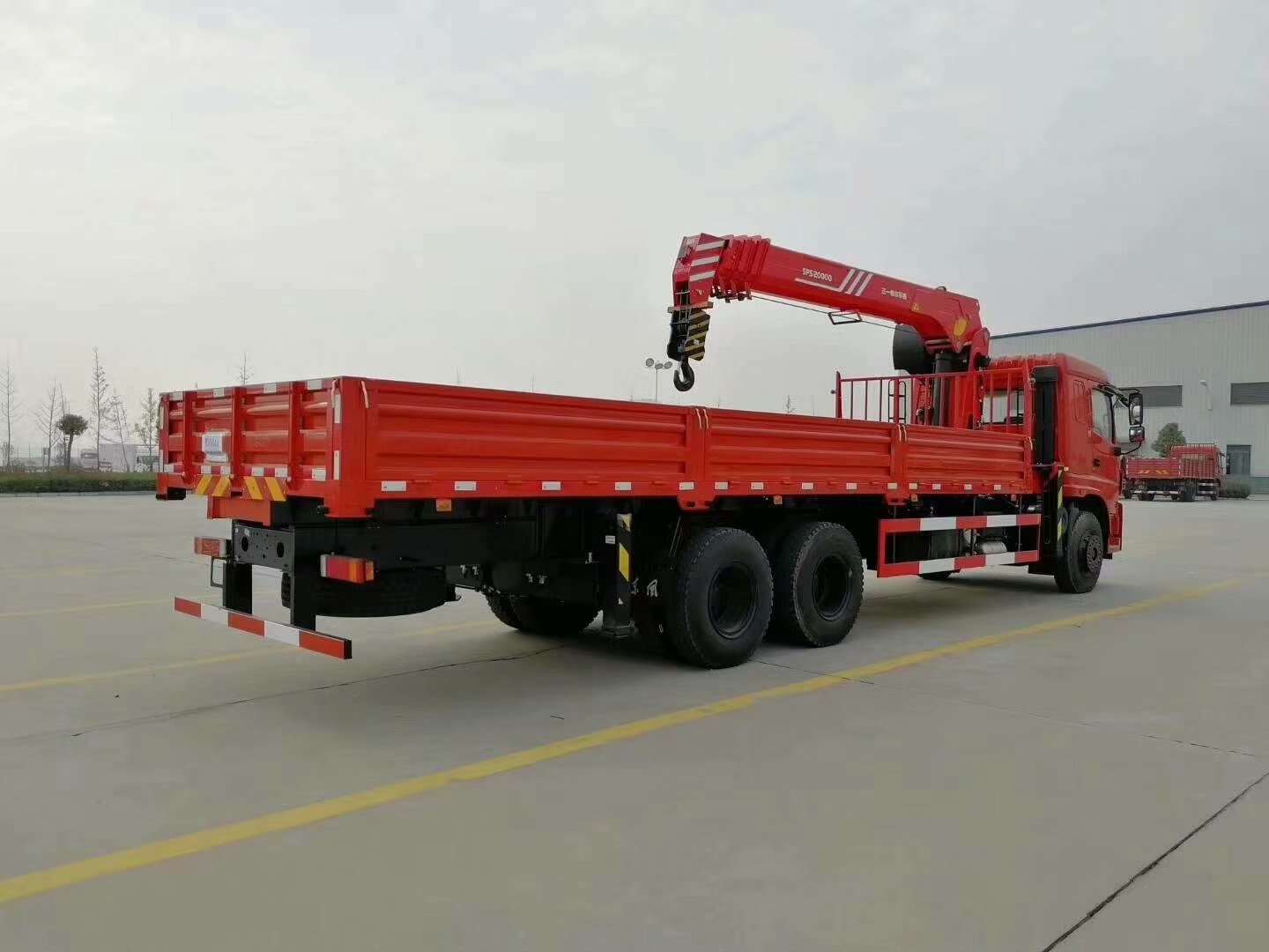 light truck with crane for sale ,log truck with crane for sale