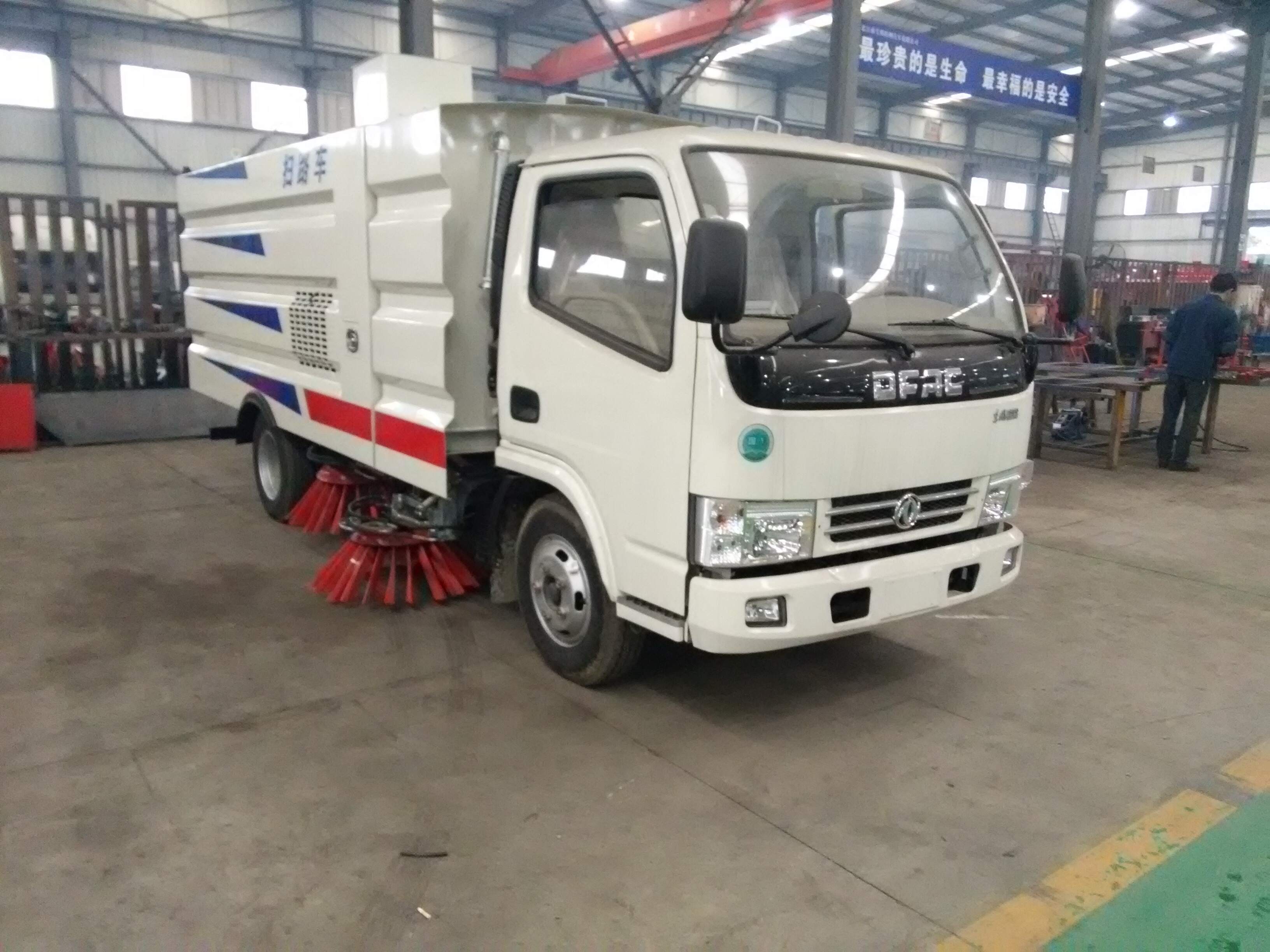 road sweeper truck video, road washer sweeper truck