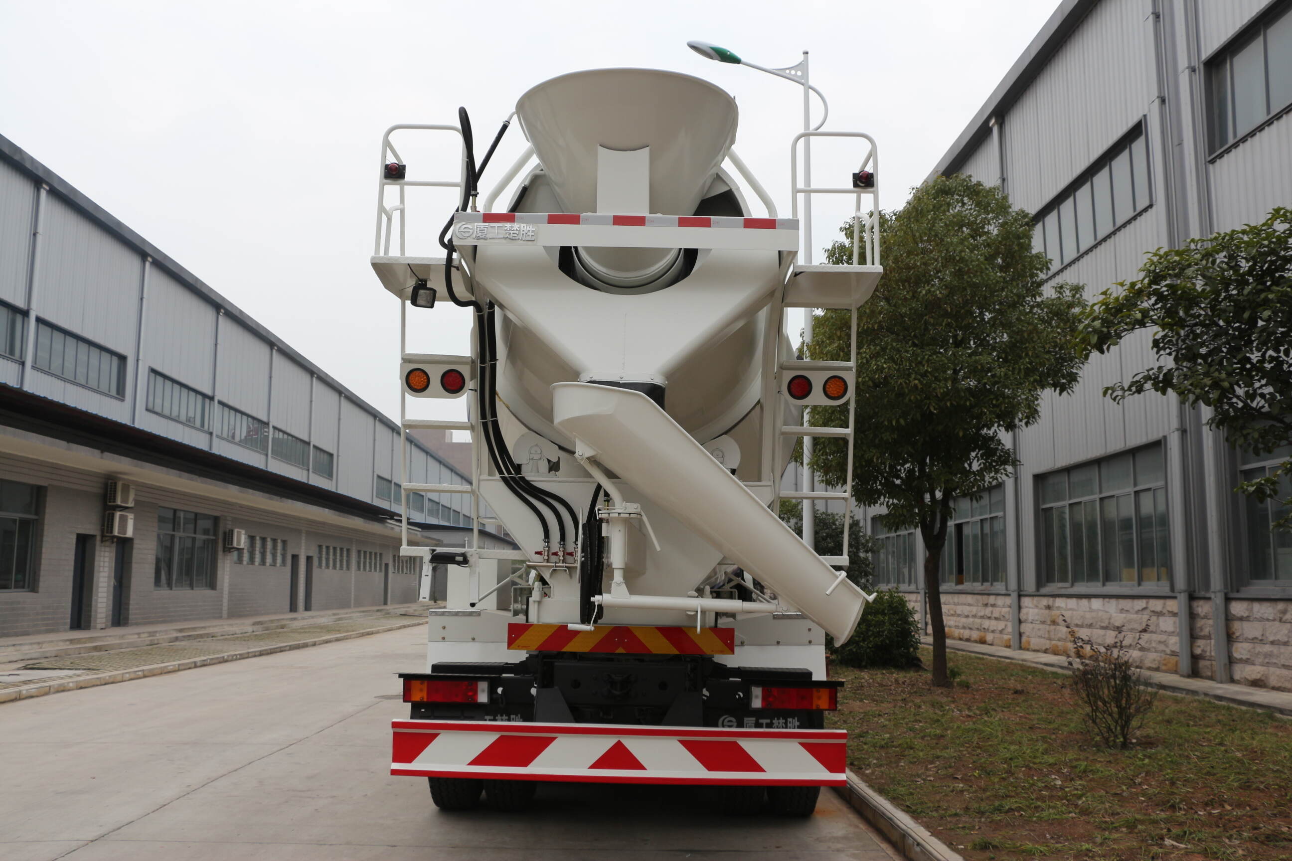 china ready mix concrete mixer truck ,china ready mix concrete truck