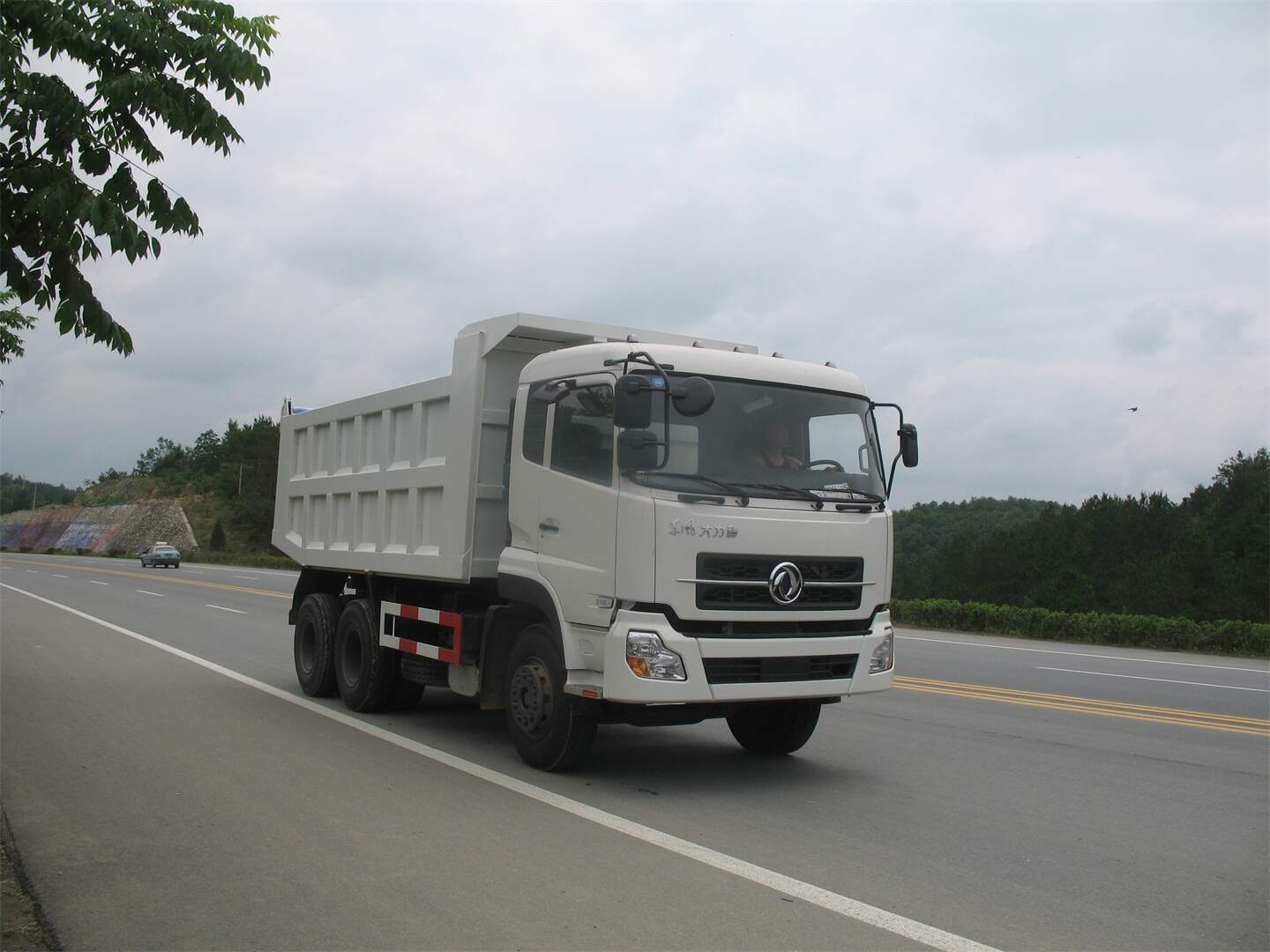 high lift dump truck for sale ,high rail dump truck