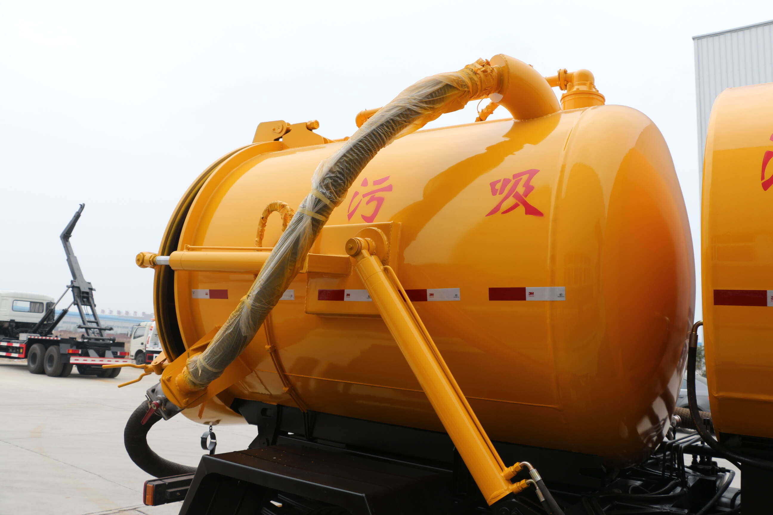 wholesale sewage suction truck