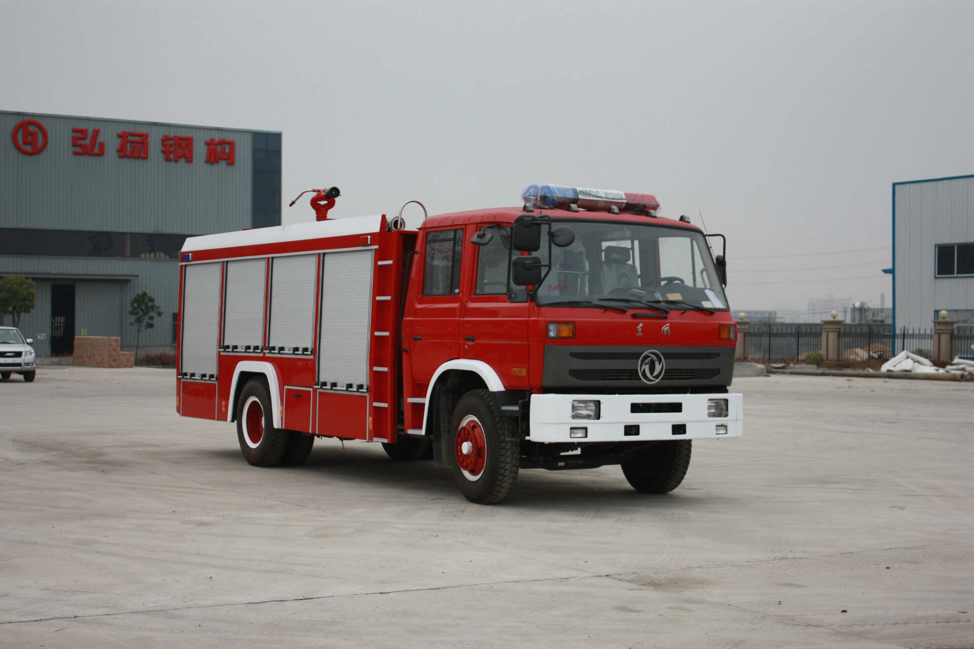 ultra high pressure brush fire fighting truck