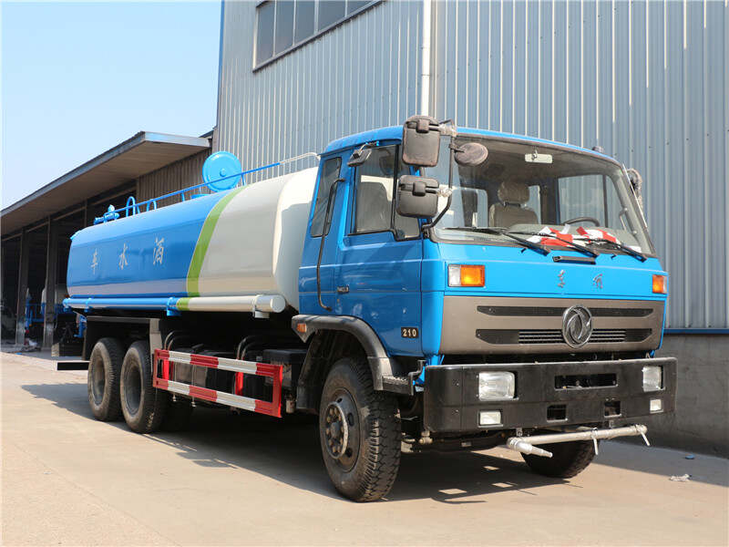 Dongfeng 20m³ water tank truck for sale