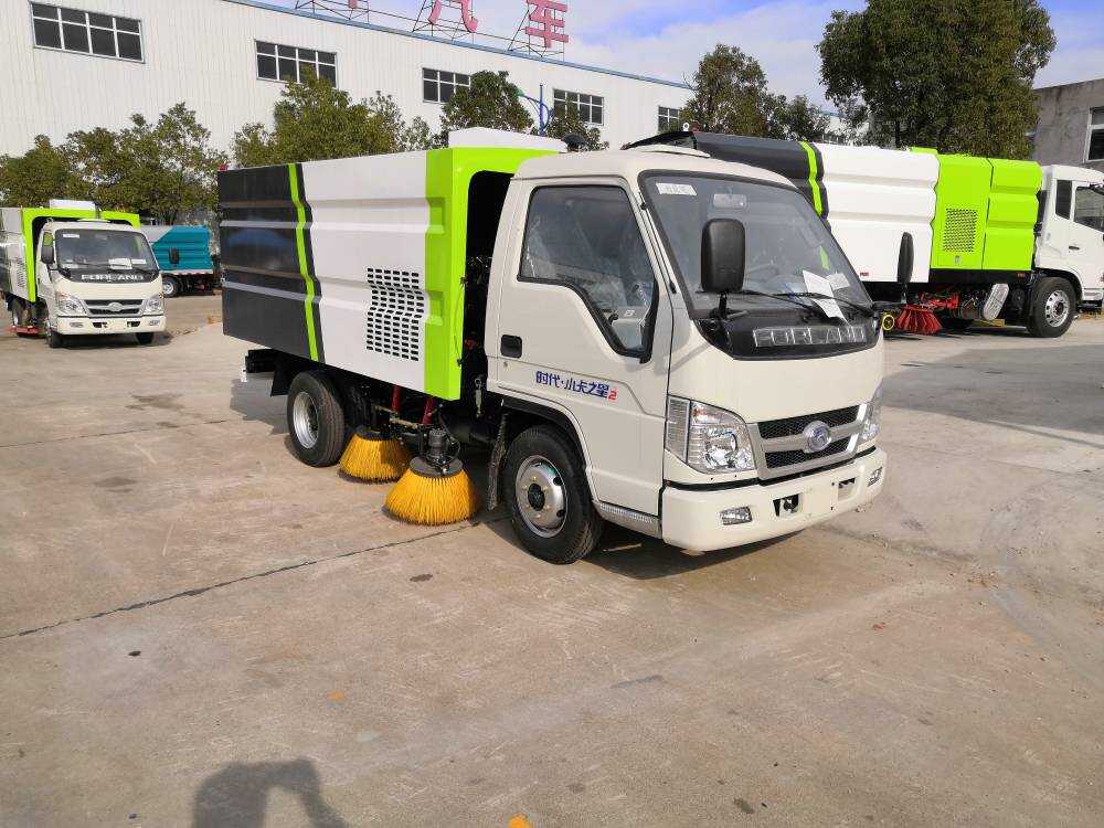 Foton forland mini road sweeper truck