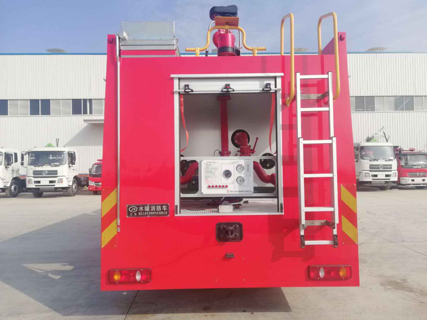 fire fighting trucks cost ,fire fighting trucks suppliers