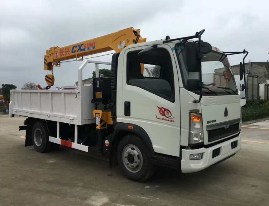 Dongfeng 4T or 6m³ garbage truck for sale