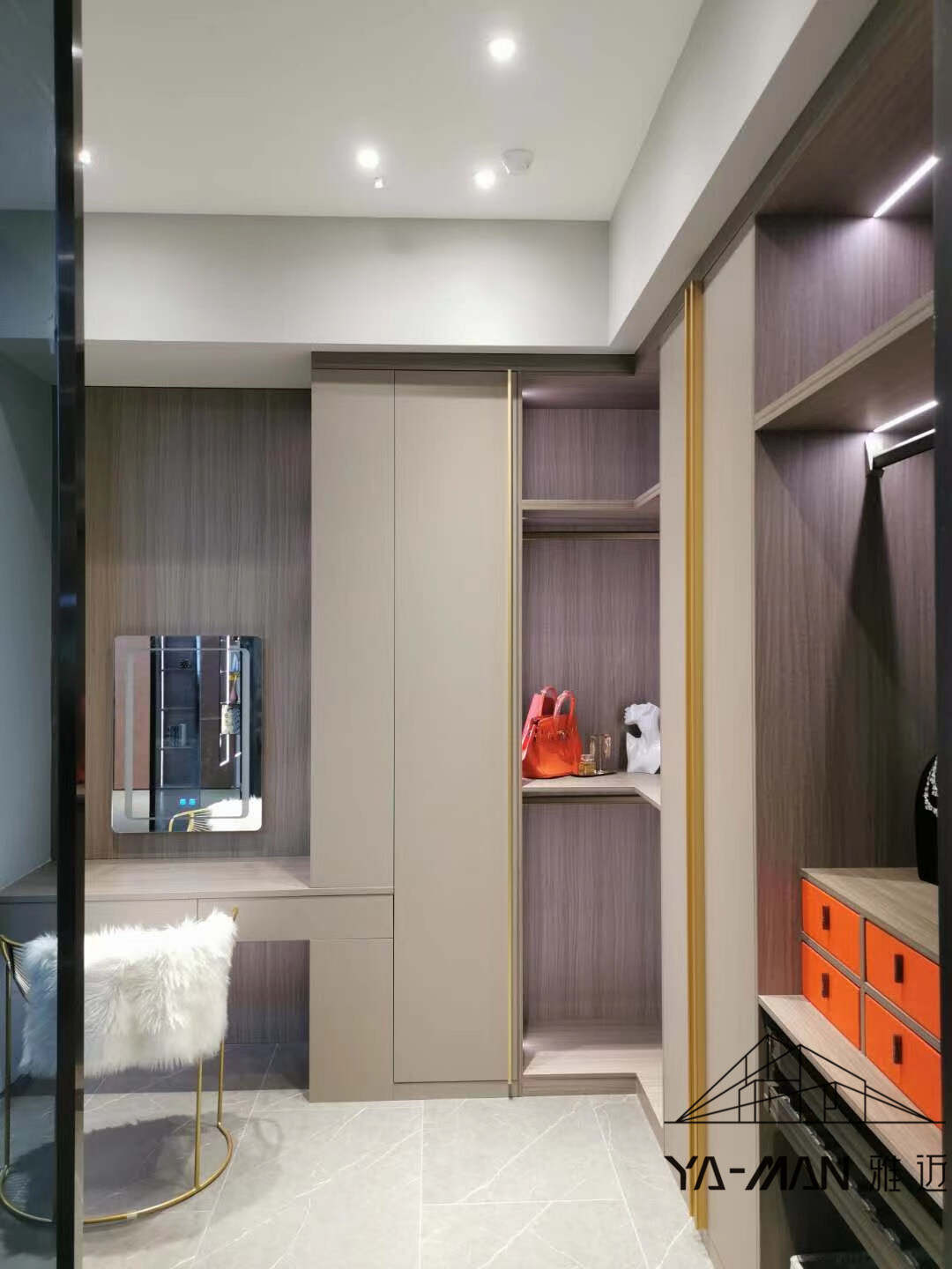 YAMAN Modular wardrobe with dresser and closet for master bedroom