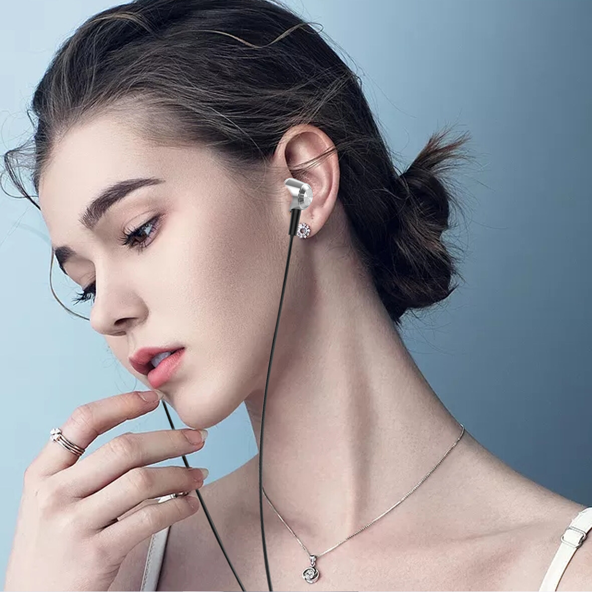 Happyaudio; Amazon Wired Ohrhörer; Hersteller von Kabel -Kopfhörern; OEM -Ohrhörer; Großhandel Ohrhörer;