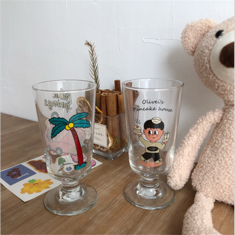 Cute transparent glass goblet glass wind milkshake juice cold drink cup