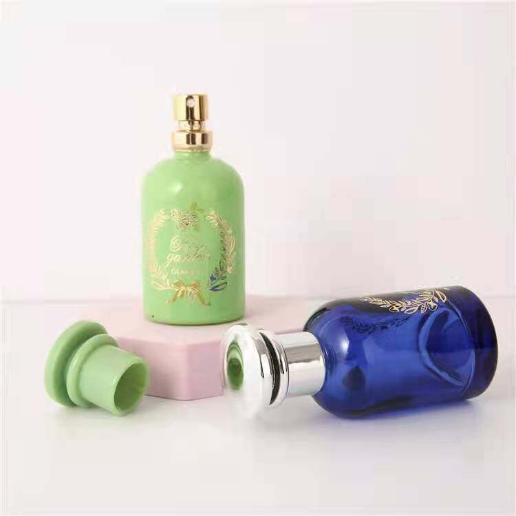 Spray pattern high-end crystal transparent 30ml-150ml perfume bottle Process spray color bottle