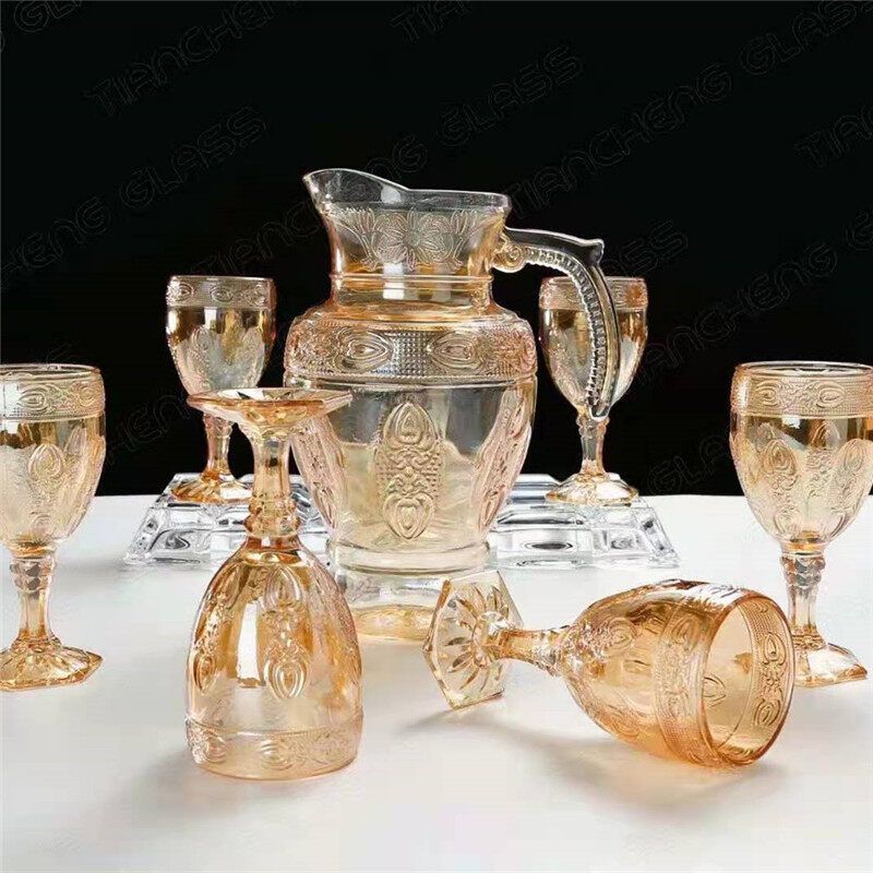 Champagne Relief pattern cold water bottle glass set